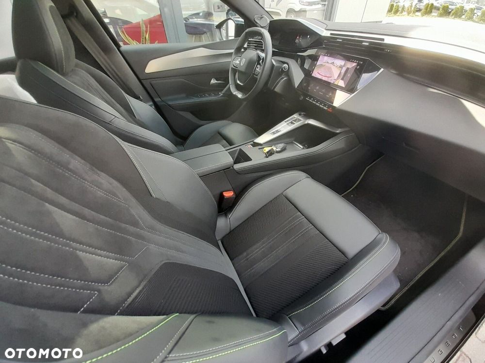Peugeot 408 1.2 PureTech GT S&S EAT8 - 21