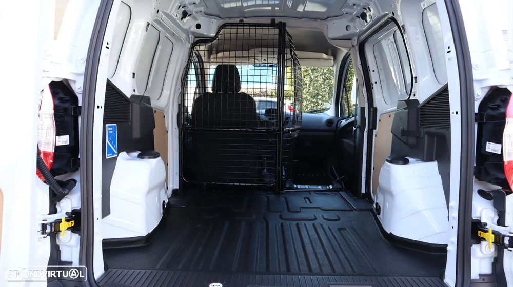 Ford Courier Van - 24