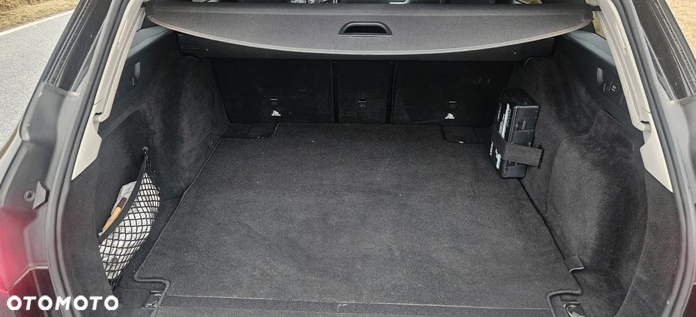 Mercedes-Benz Klasa E 220 d 9G-TRONIC - 20