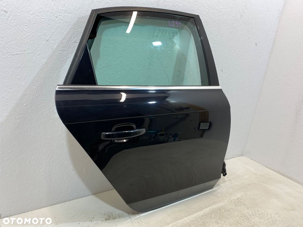 AUDI A4 B8 DRZWI PRAWE TYŁ LZ9Y SEDAN KOMPLETNE STAN BDB - 4