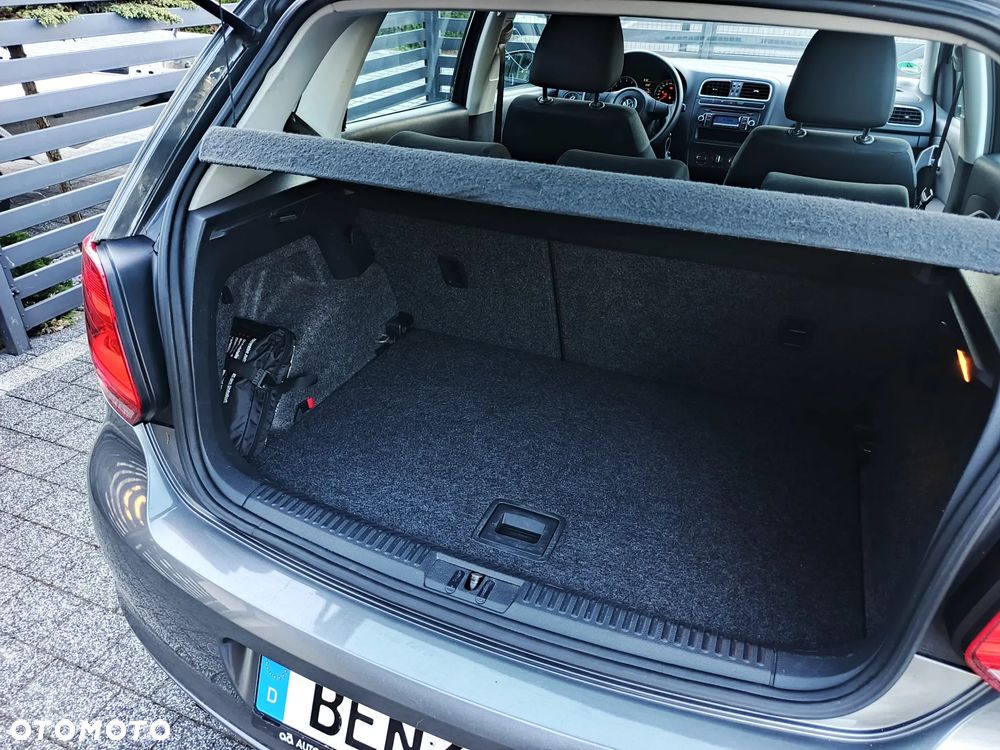 Volkswagen Polo 1.4 16V Comfortline - 20