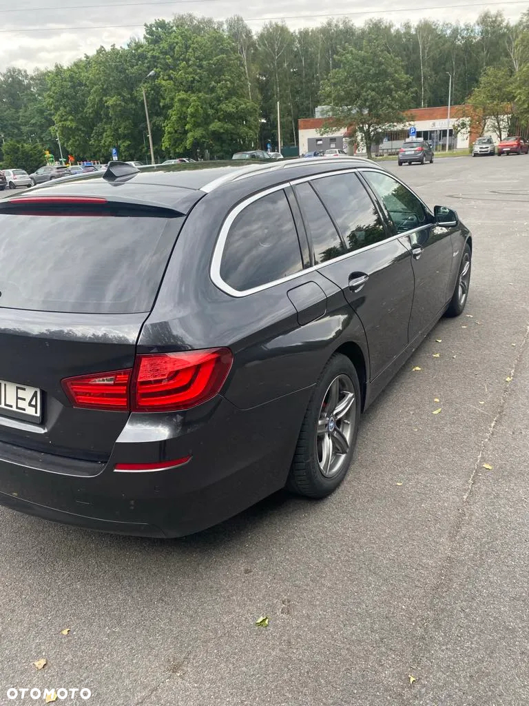 BMW Seria 5 - 11