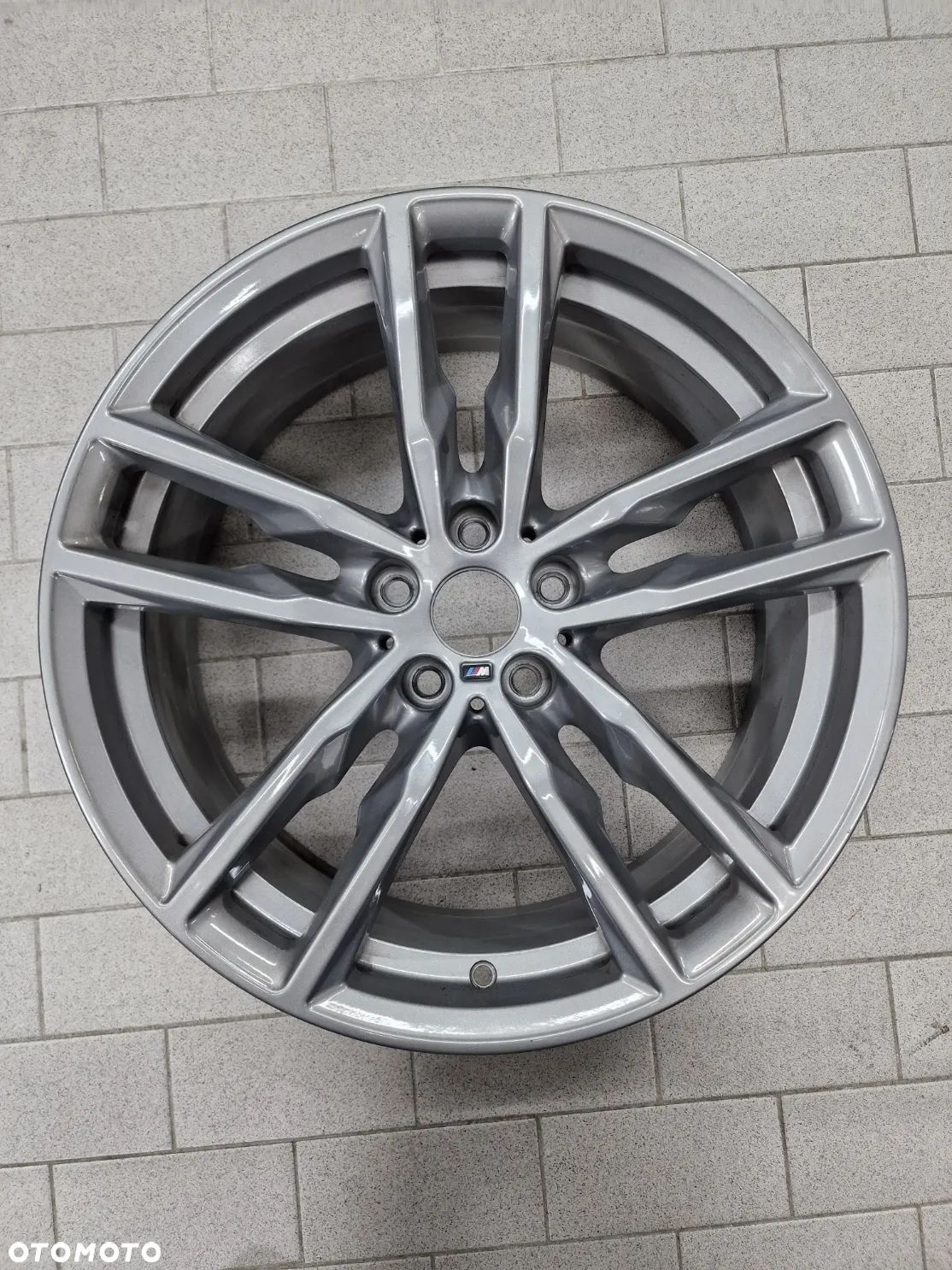 Używana felga Double Spoke 698M 19" grey (7,5Jx19 ET:32) - 1