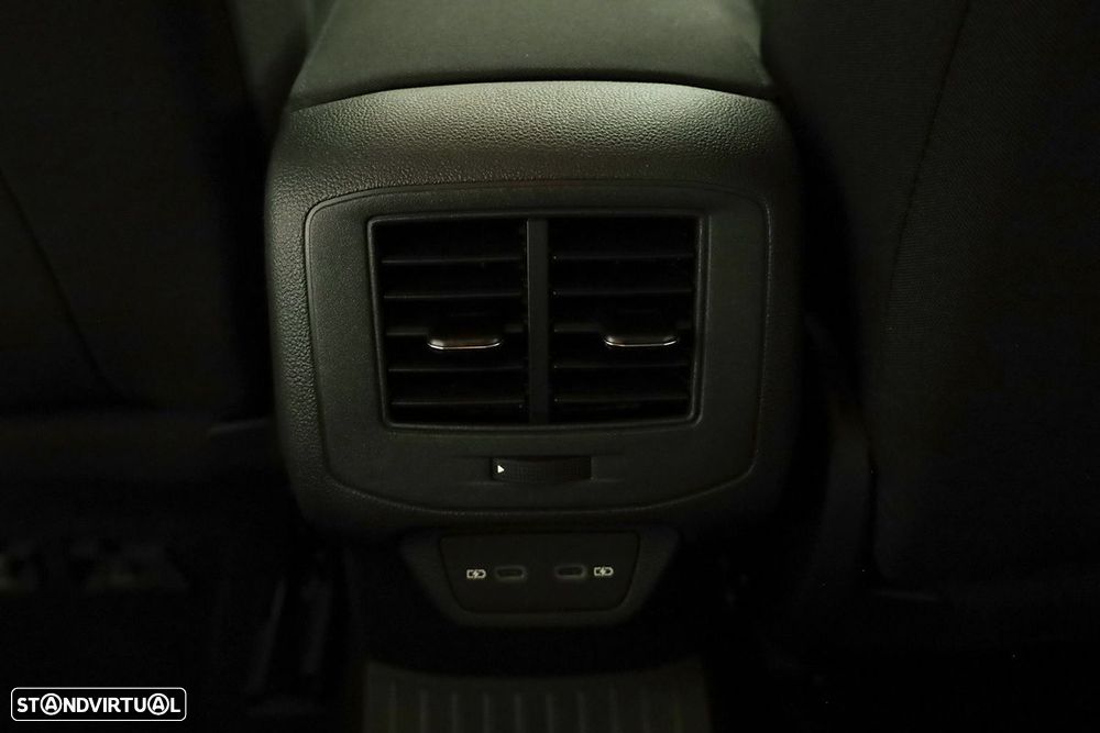 VW T-Roc 1.0 TSI Life - 22