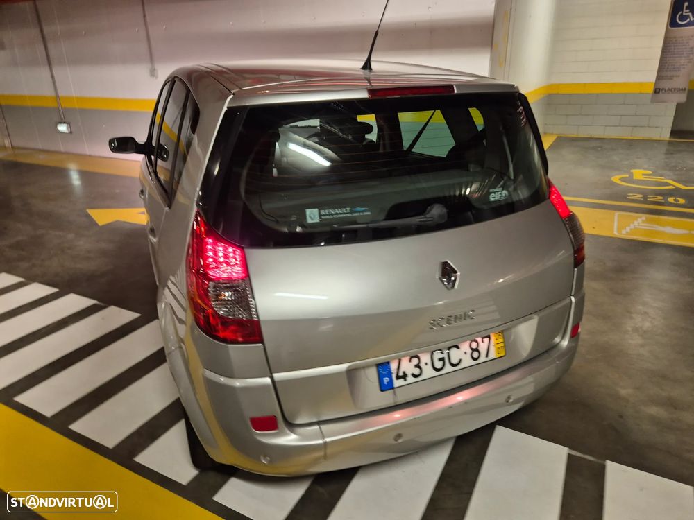 Renault Scénic 1.5 dCi Privilège Luxe - 17