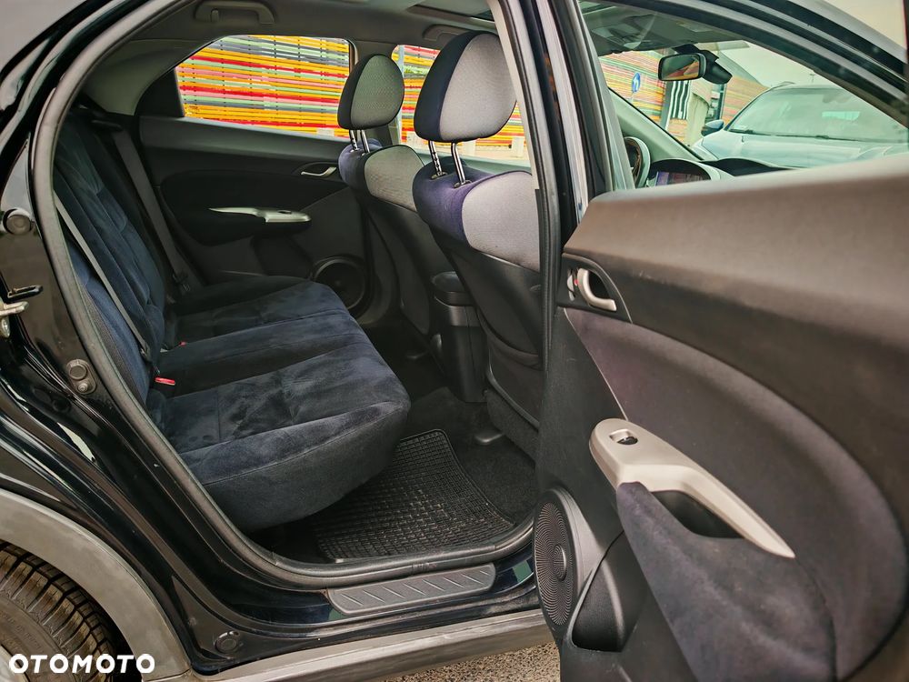 Honda Civic 1.8 Executive - 18