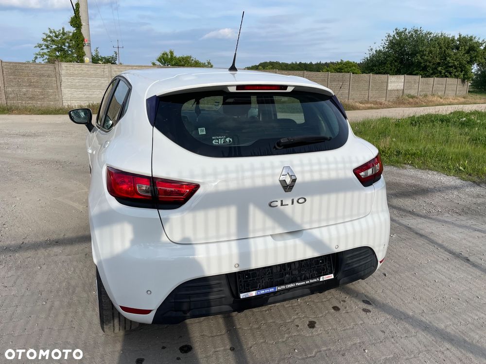 Renault Clio - 8