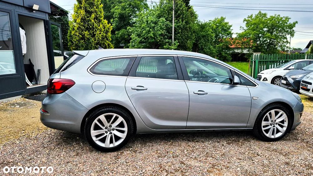 Opel Astra 1.4 T Cosmo - 10