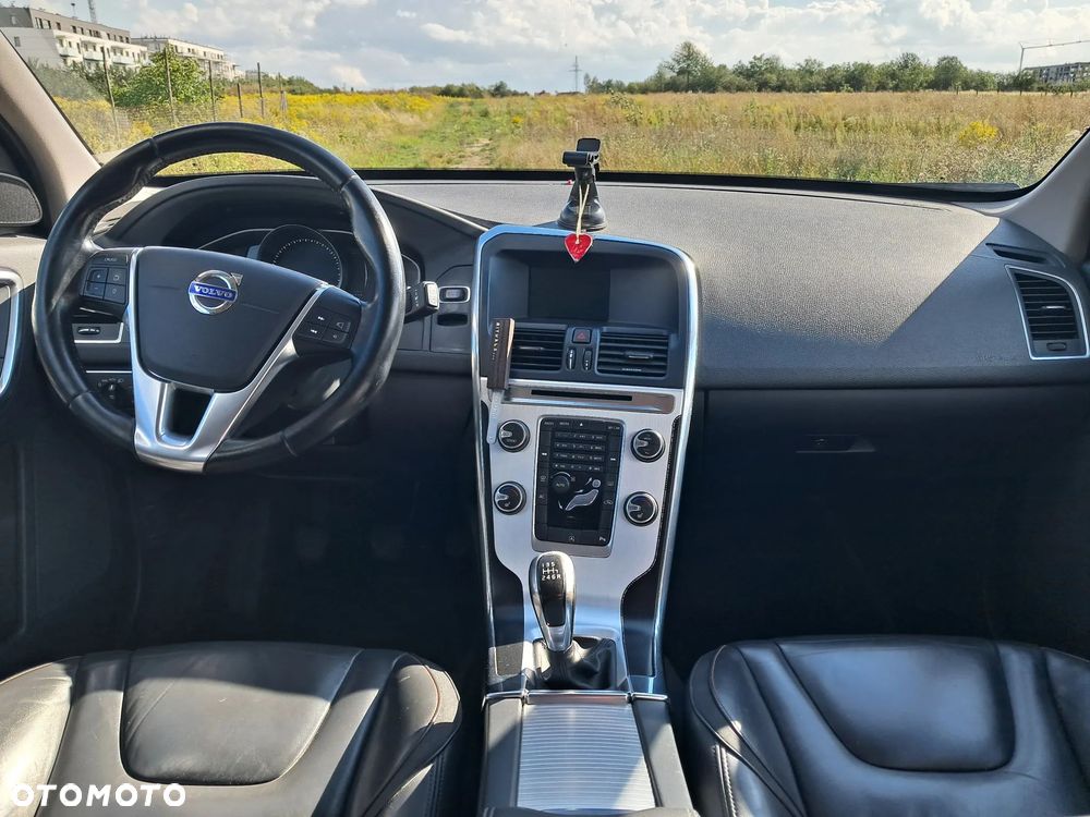 Volvo XC 60 D4 Drive-E Ocean Race - 7