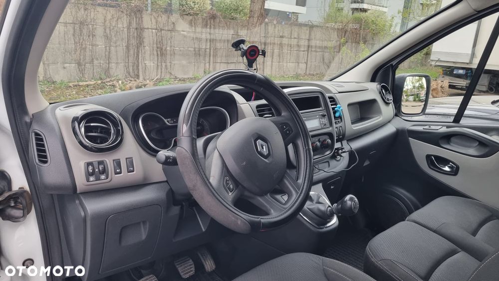 Renault Trafic - 8