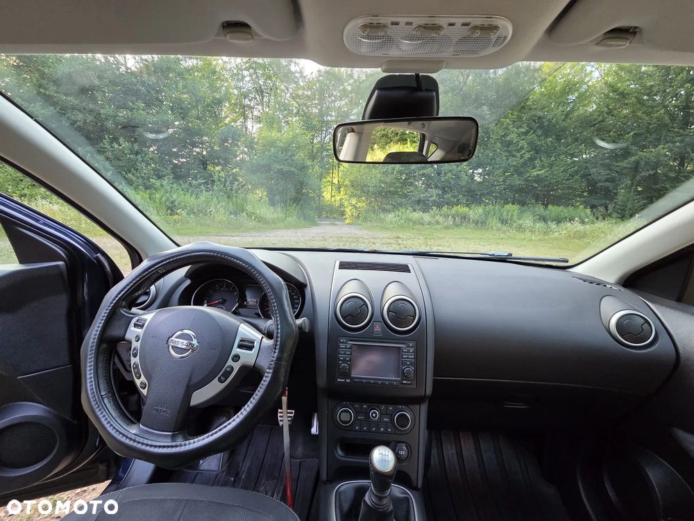Nissan Qashqai 2.0 360 - 16
