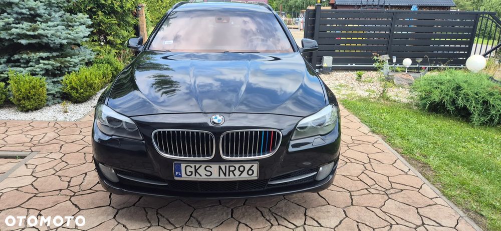 BMW Seria 5 525d - 2