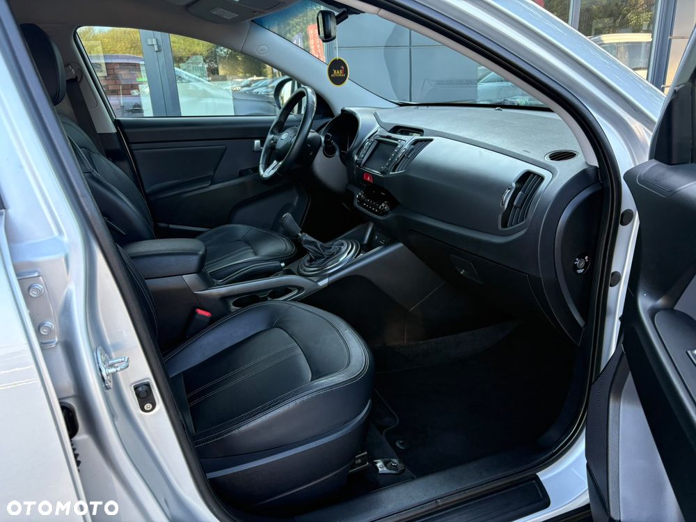 Kia Sportage 2.0 CVVT 2WD Attract - 21