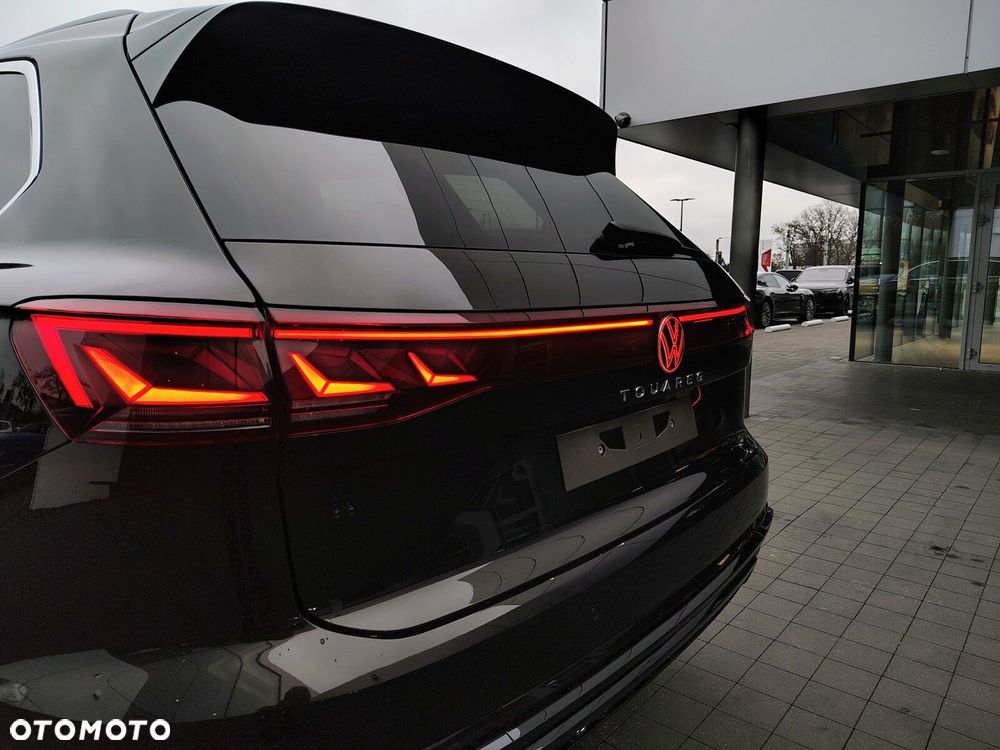 Volkswagen Touareg 3.0 V6 TDI 4Motion R-Line - 11