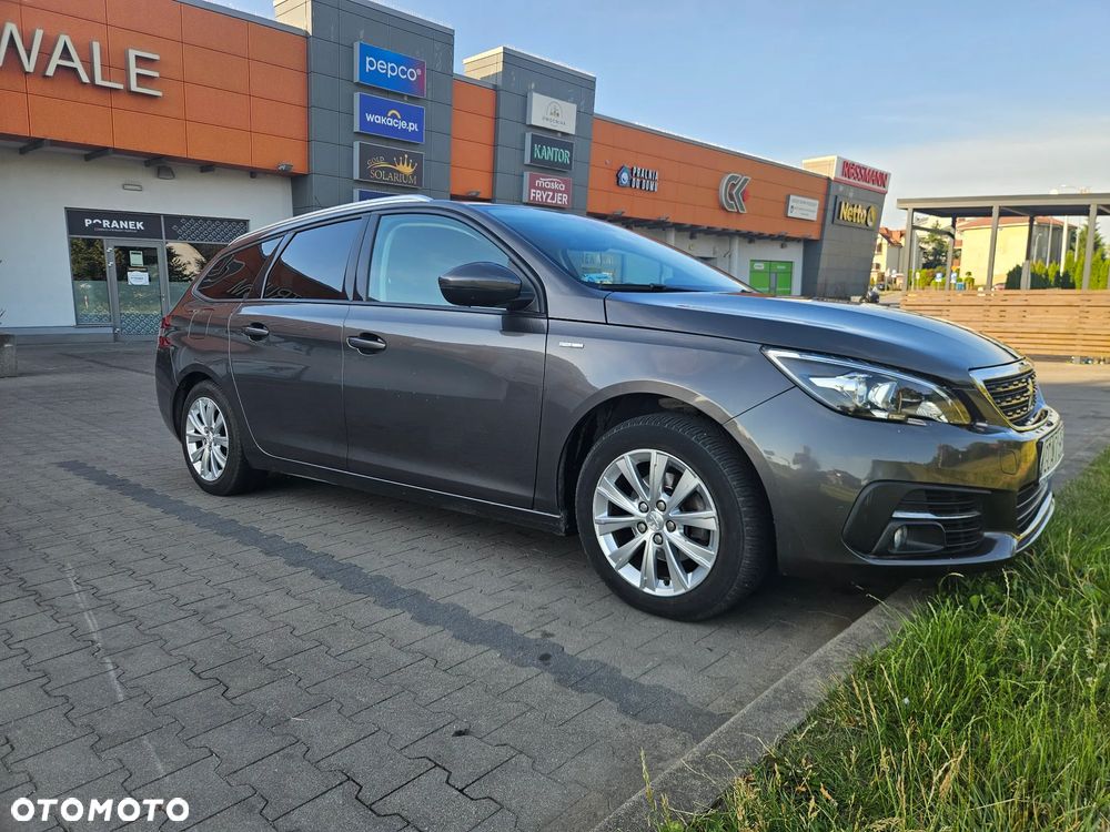 Peugeot 308 1.2 PureTech Active S&S - 4