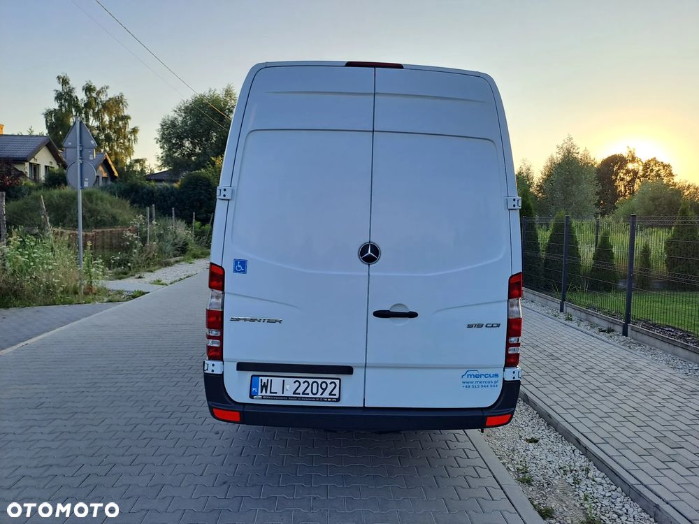 Mercedes-Benz Sprinter 519 3.0 V6 CDI MERCUS - 10