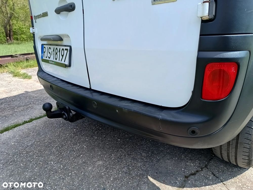 Renault Kangoo wersja MAXI LONG 1.5 diesel 90kM 2016 rok WEBASTO, NIEWIELKI PRZEBIEG-160tyś. SPRAWNY 100% ZAREJESTROWANY!!! - 21
