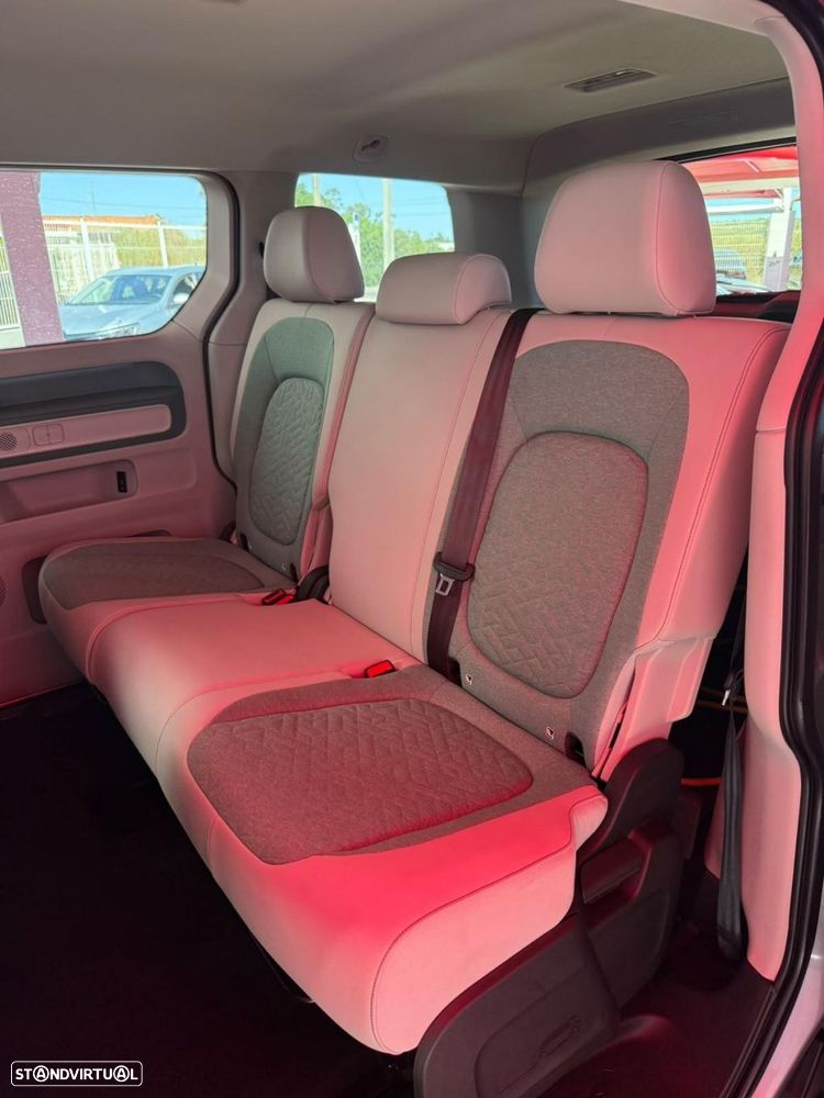 VW ID.Buzz Pro - 10