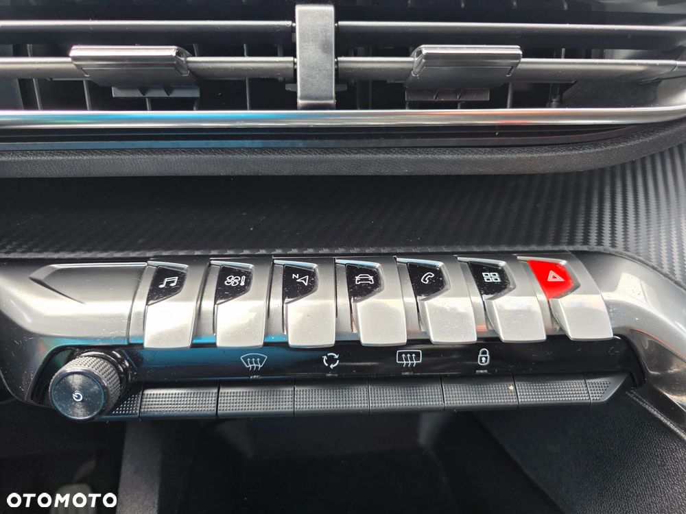Peugeot 3008 PureTech 130 Stop & Start GPF Active Business-Paket - 13