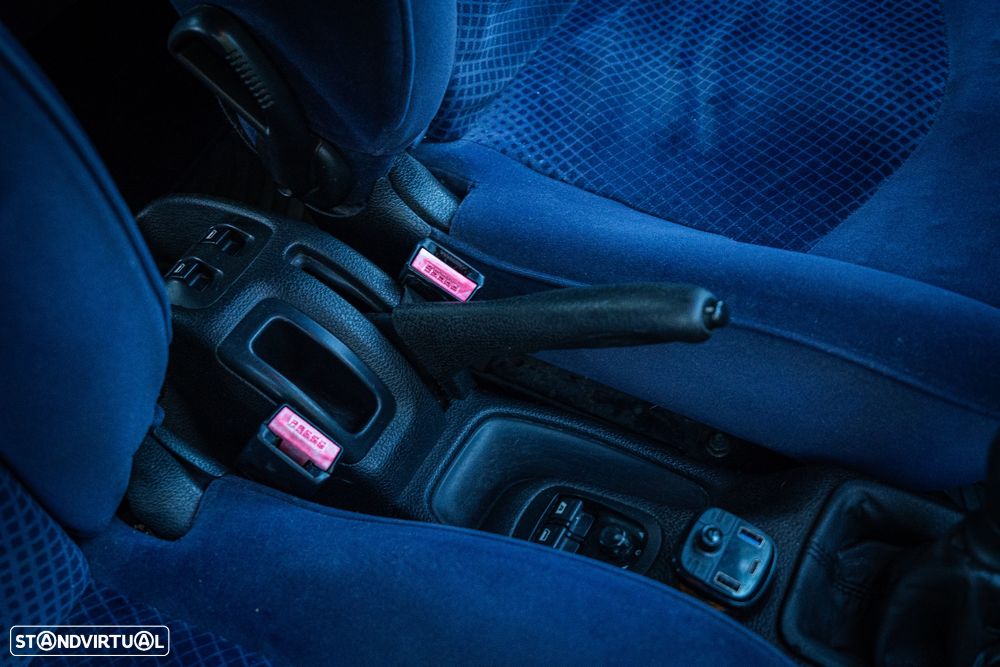 Peugeot 206 - 15