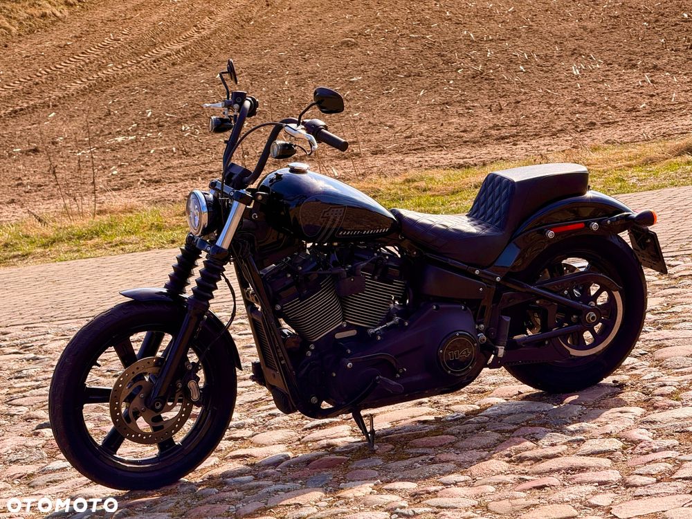 Harley-Davidson Softail Street Bob - 11