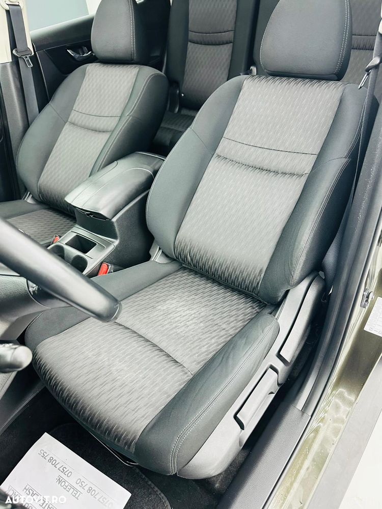 Nissan X-Trail 1.6 dCi N-Connecta - 22