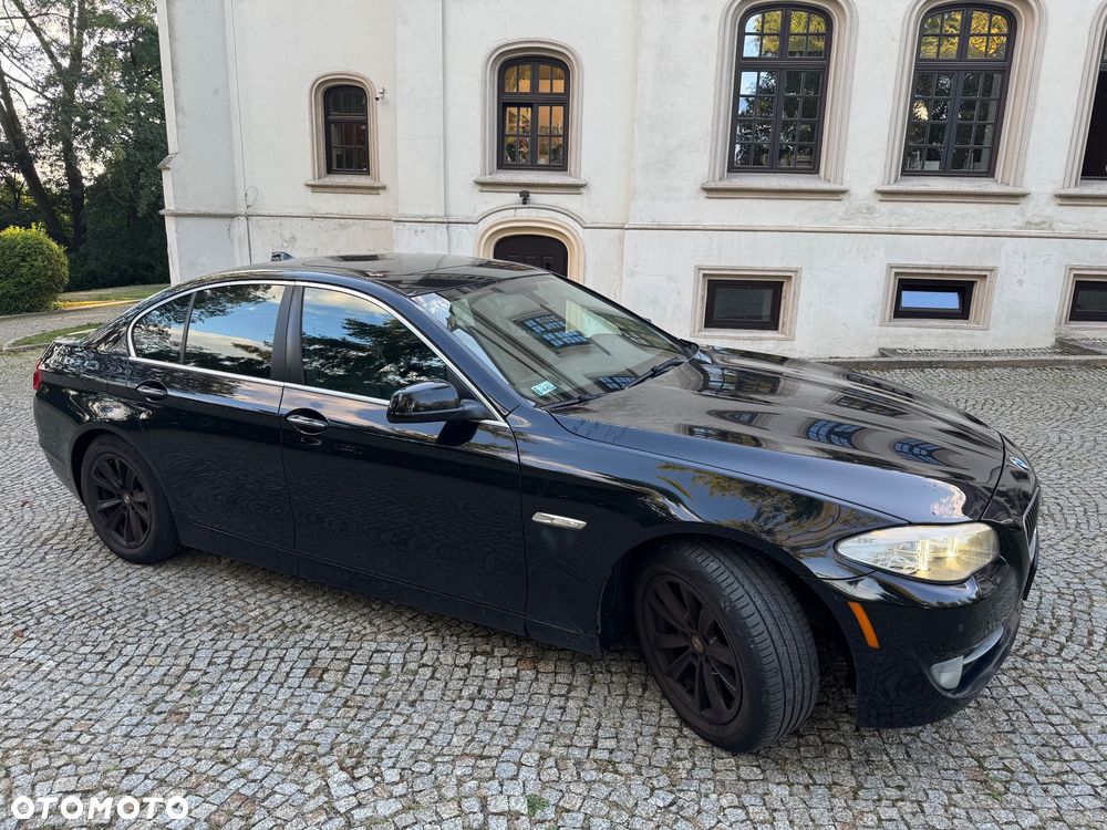 BMW Seria 5 528i - 13