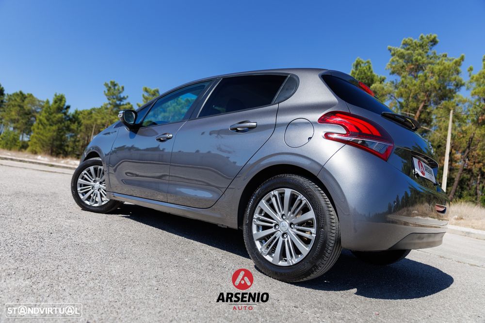 Peugeot 208 1.5 BlueHDi Signature - 2