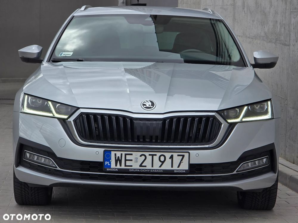Skoda Octavia 2.0 TDI 4x4 Style DSG - 11