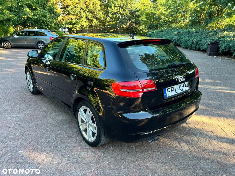 Audi A3 Sportback - 32