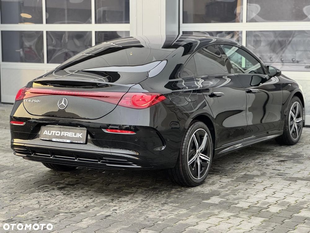 Mercedes-Benz CLA 250+ 85kWh - 9