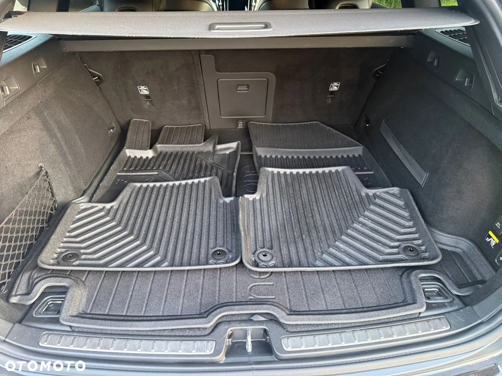 Volvo V60 D4 SCR Inscription - 34