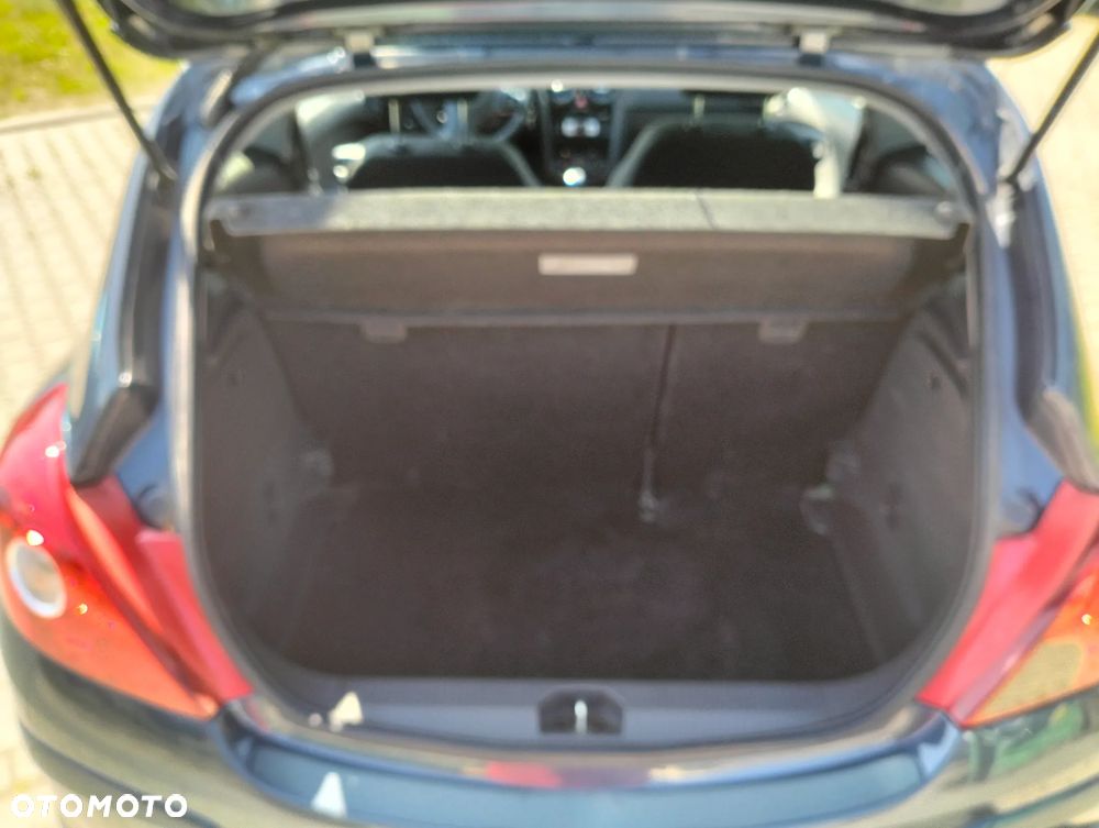 Opel Corsa 1.4 16V Active - 16