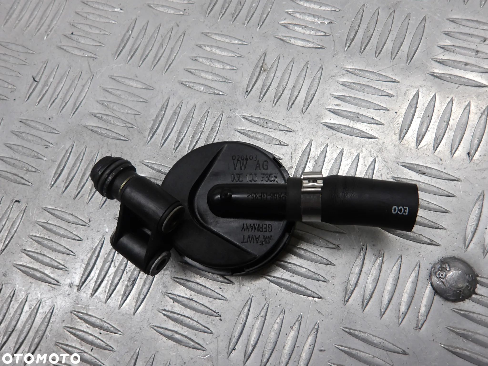 VW POLO IV 9N HB 5D 01-05 1.2B ODMA OLEJU 03D103765 - 1