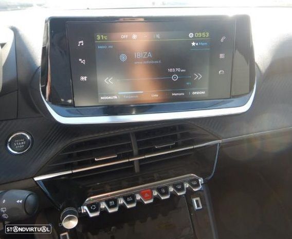 Peugeot e-2008 50 kWh Allure Pack - 4