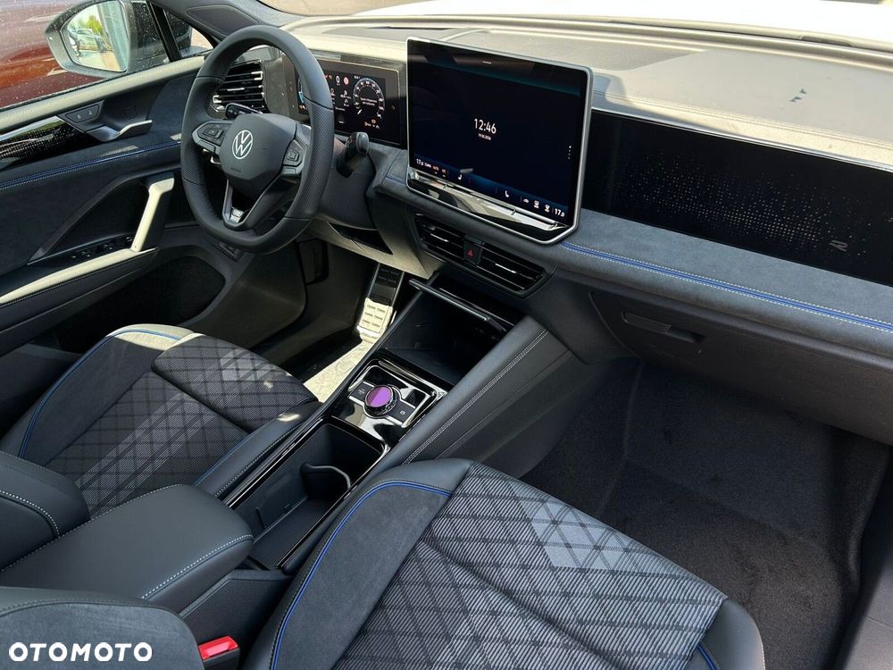 Volkswagen Tiguan - 13