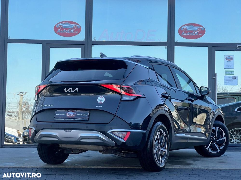 Kia Sportage 1.6 T-GDI HEV 6AT 4x2 Business Line - 4