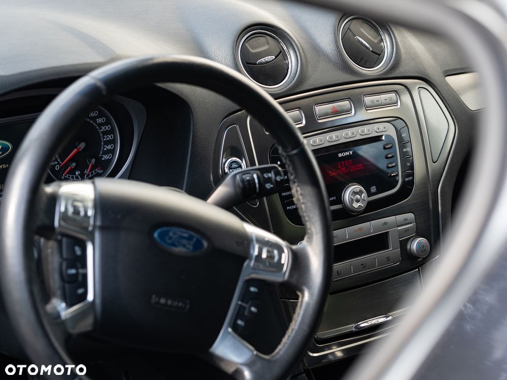 Ford Mondeo 2.0 TDCi Trend - 18