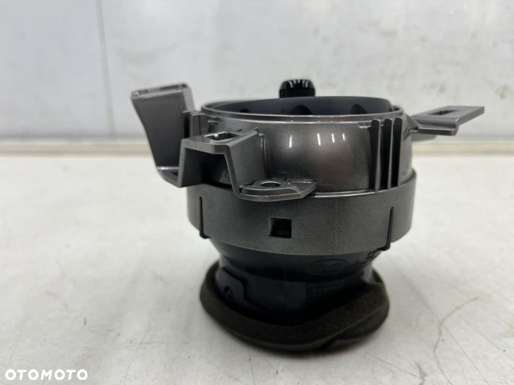Kratka nawiewu BYD Dolphin 21r.- PRAWA nadmuchu deski wnętrza em2e-5306400 - 2