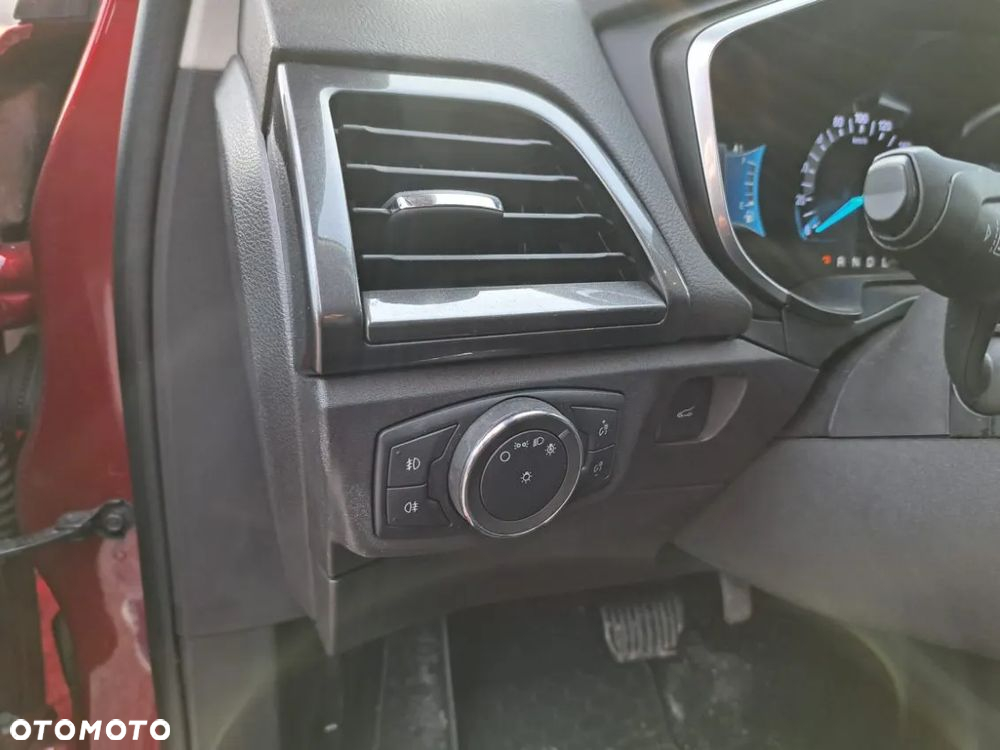 Ford Mondeo 2.0 Hybrid Trend - 13