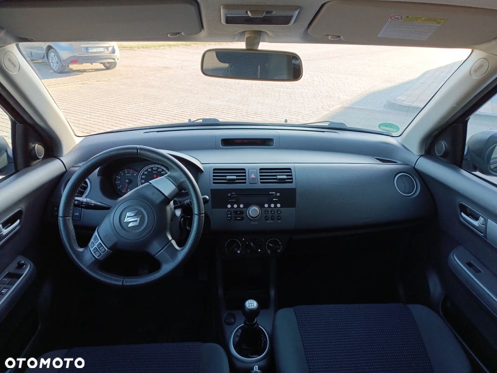 Suzuki Swift 1.3 GLX / Comfort - 11