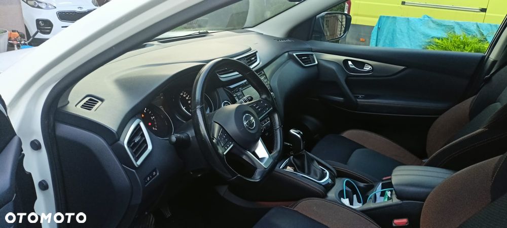 Nissan Qashqai 1.5 dCi DCT N-CONNECTA - 8