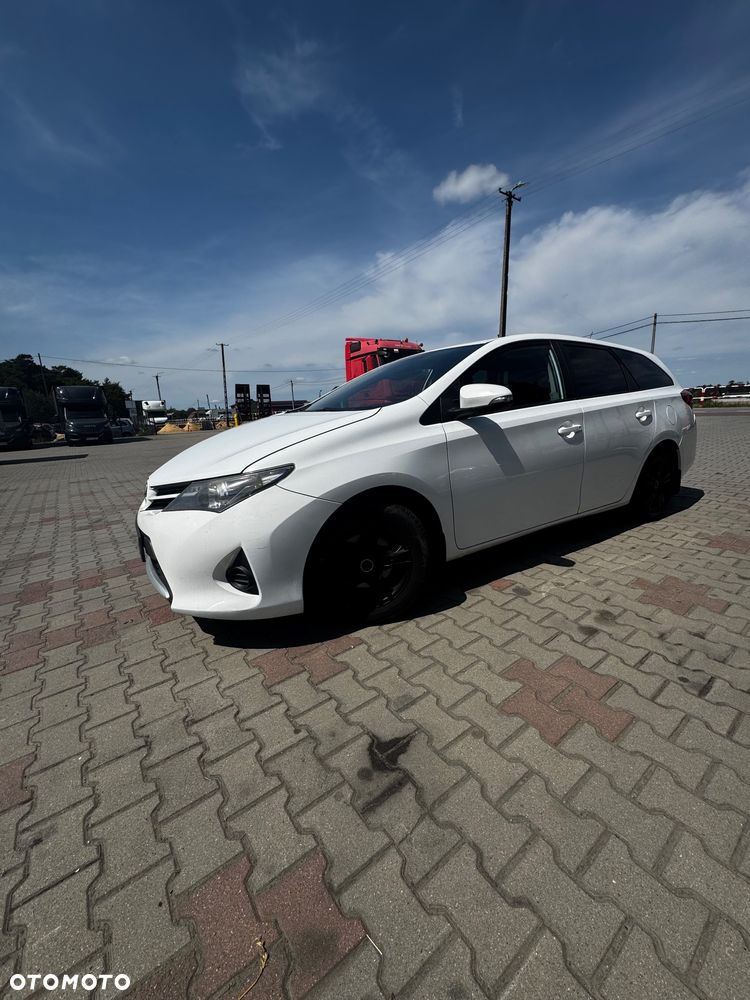 Toyota Auris 1.4 D-4D Active - 3