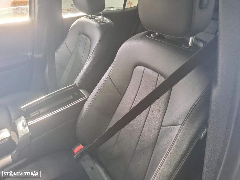 Mercedes-Benz GLB 200 d Progressive - 5