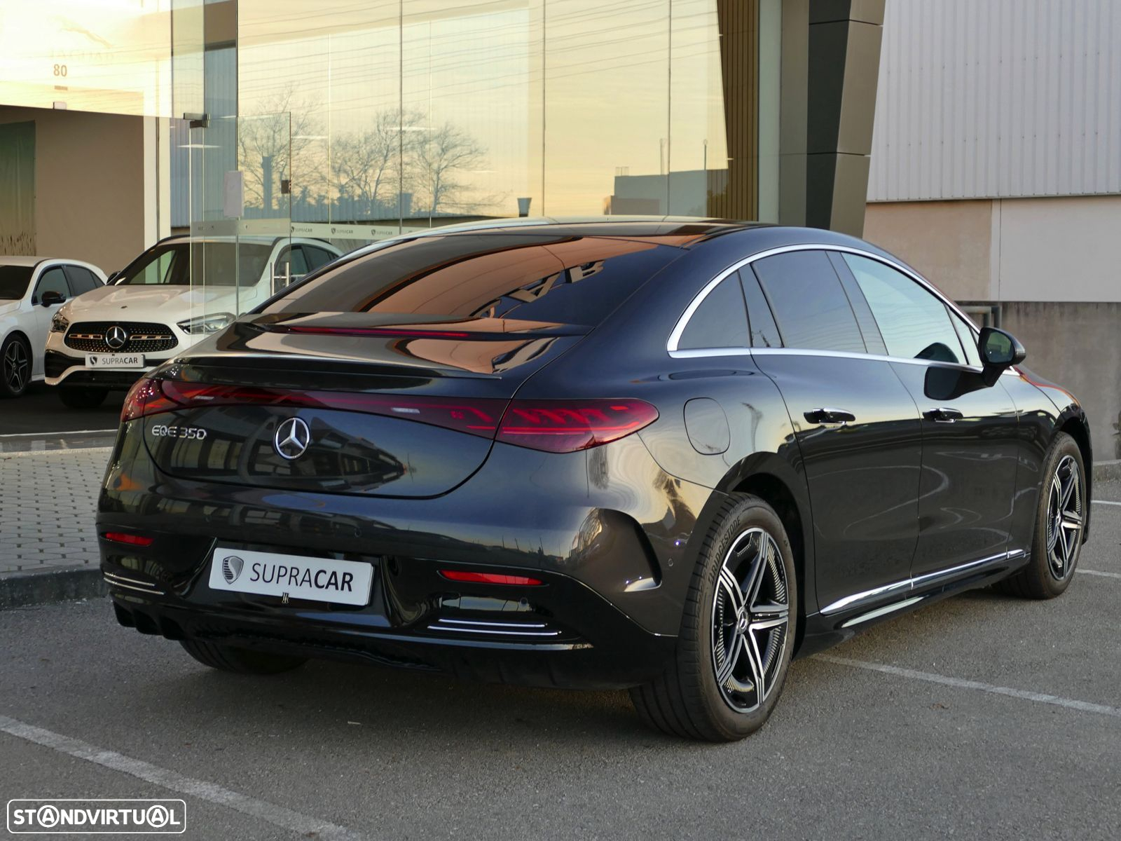 Mercedes-Benz EQE 350 - 9