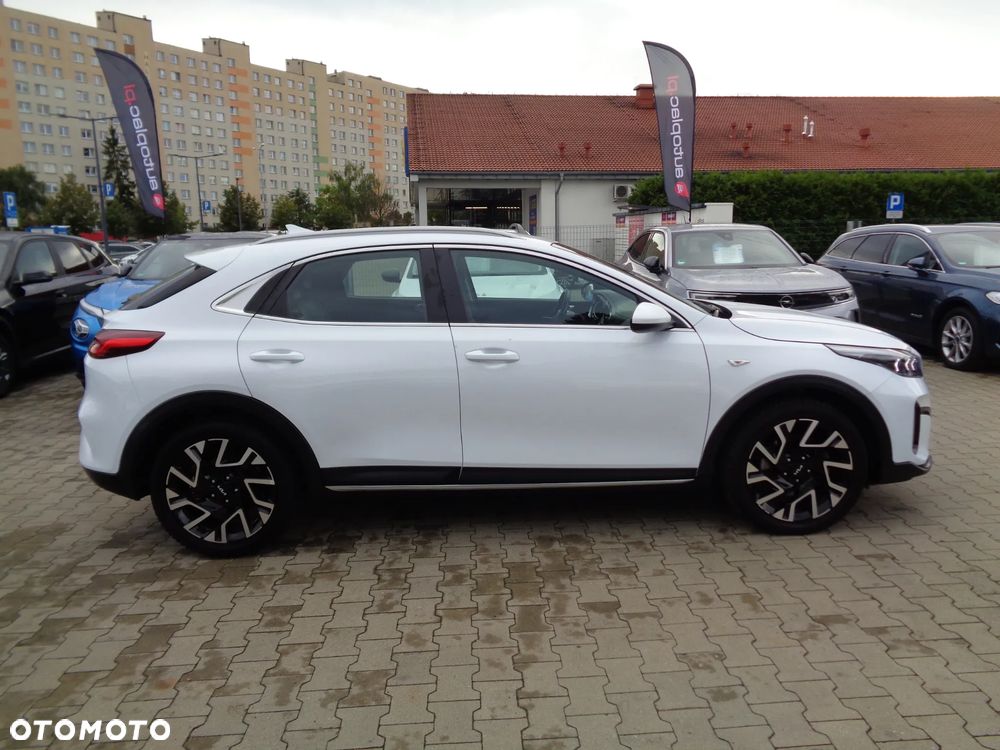 Kia XCeed 1.5 T-GDI Business Line DCT - 12