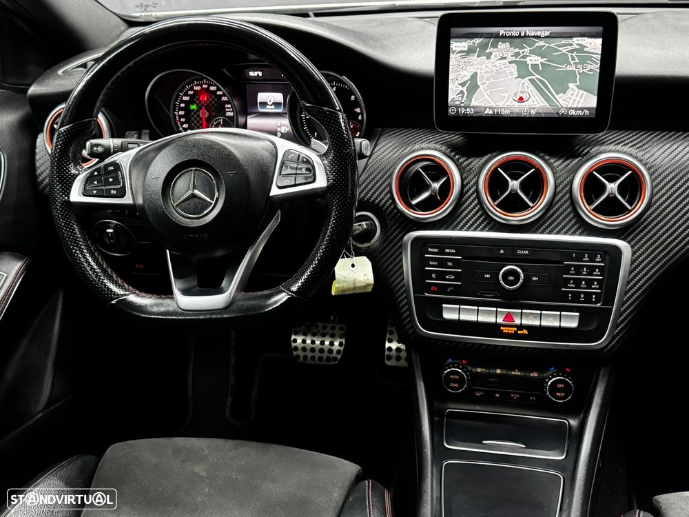 Mercedes-Benz A 180 d 7G-DCT AMG Line - 14