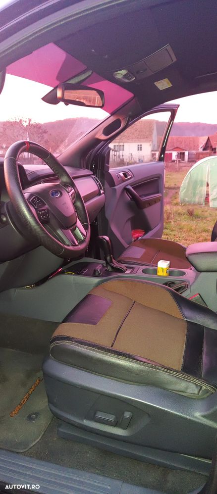 Ford Ranger Pick-Up 3.2 TDCi 4x4 Cabina Dubla LIMITED Aut. - 6