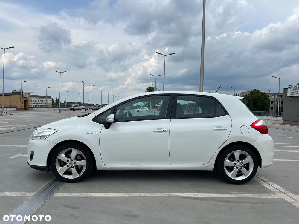 Toyota Auris - 2