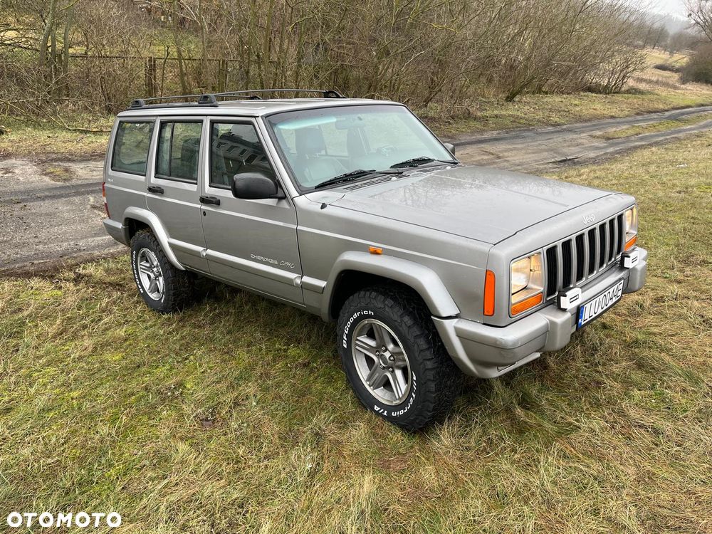 Jeep Cherokee - 7